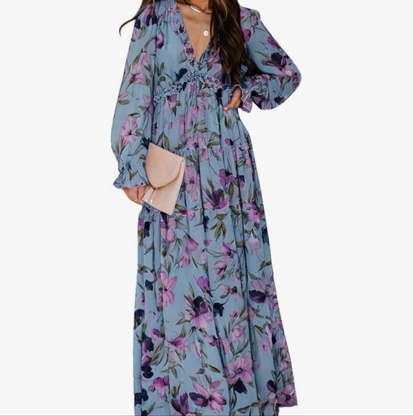 Dresses & Skirts - Floral Blue Maxi Dress